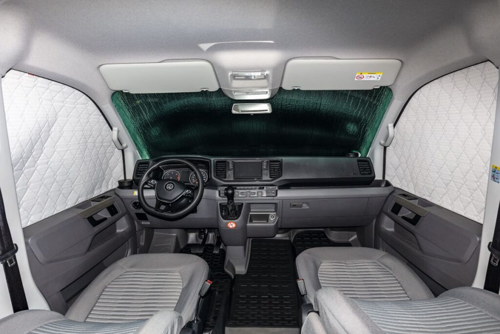 ISOLITE Outdoor PLUS Extreme Volkswagen Grand California / Volkswagen Crafter (ab Bj. 2017) – 3er-Set plus Spezial-Klettverschlüsse