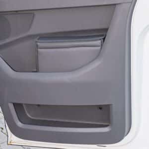 MULTIBOX rechte Tür Fahrerhaus VW Grand California / Crafter ab Bj. 2017 Design „Leder Palladium"