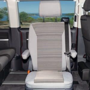 Schonbezug Drehsitz Second Skin in 2. Sitzreihe VW T6.1 California Coast/Beach im Design Mixed Dots/Palladium