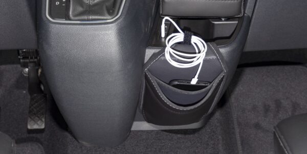 TIALO Phone für VW T6.1, Design "Leder Titanschwarz"