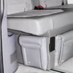 UTILITY seitlich rechte Tasche Bettkasten 2er-Bank und D-Säule rechts VW T6.1 California Ocean/Coast/Beach, Design VW T6.1 „Leder Palladium"
