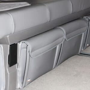 UTILITY Bettkasten Vorderseite mit 2 Taschen 2er-Bank VW T6.1 California Ocean / Coast / Beach, Design VW T6.1 „Leder Palladium"