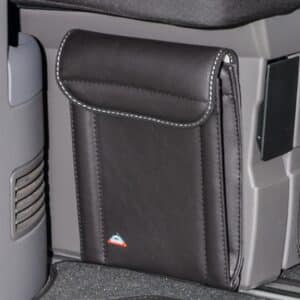 UTILITY Titanschwarz Tasche Bettkasten 2er-Bank seitlich rechts und D-Säule rechts VW T6.1 California Beach