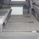 Veloursteppich Fahrgastraum 2er-Bank, VW T6.1 California Beach, Design "Palladium"