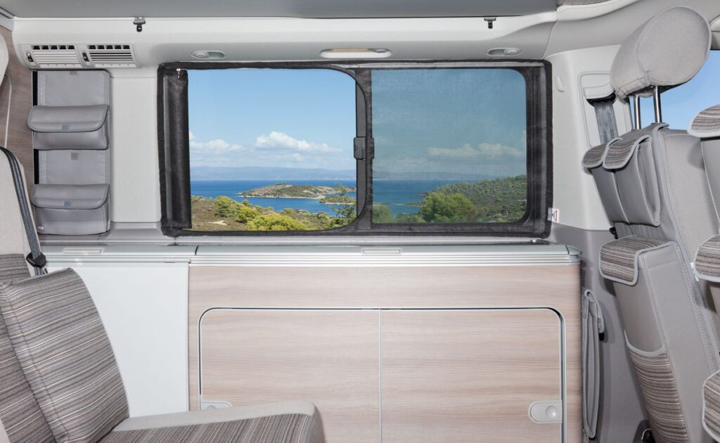 FLYOUT für Schiebefenster links Volkswagen T6.1/T6/T5 California (Beach ab BJ. 2011)