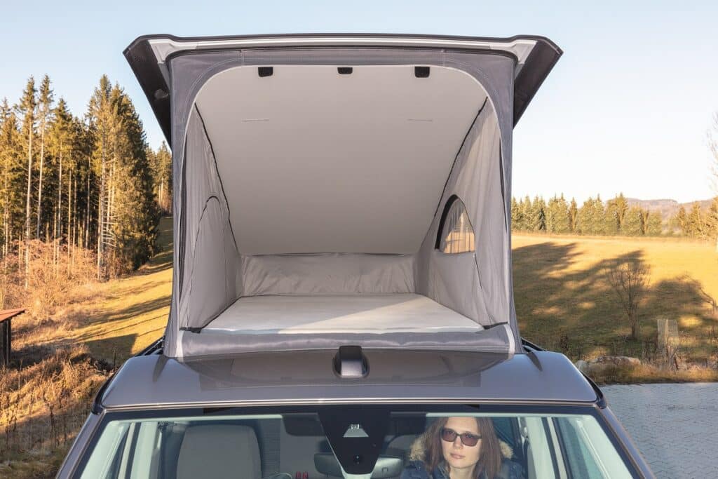 ISO-TOP MK VI Aufstelldach-Isolierung für Volkswagen T6.1/T6 California (elektrohydraulisch)