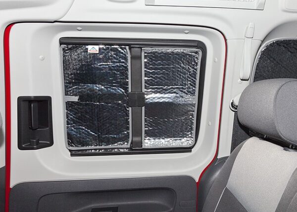 ISOLITE Inside Schiebetürenfenster links, VW Caddy 4 / 3 mit PKW-Verkleidung ISOLITE Inside Schiebetürenfenster rechts, VW Caddy 4 / 3 mit PKW-Verkleidung