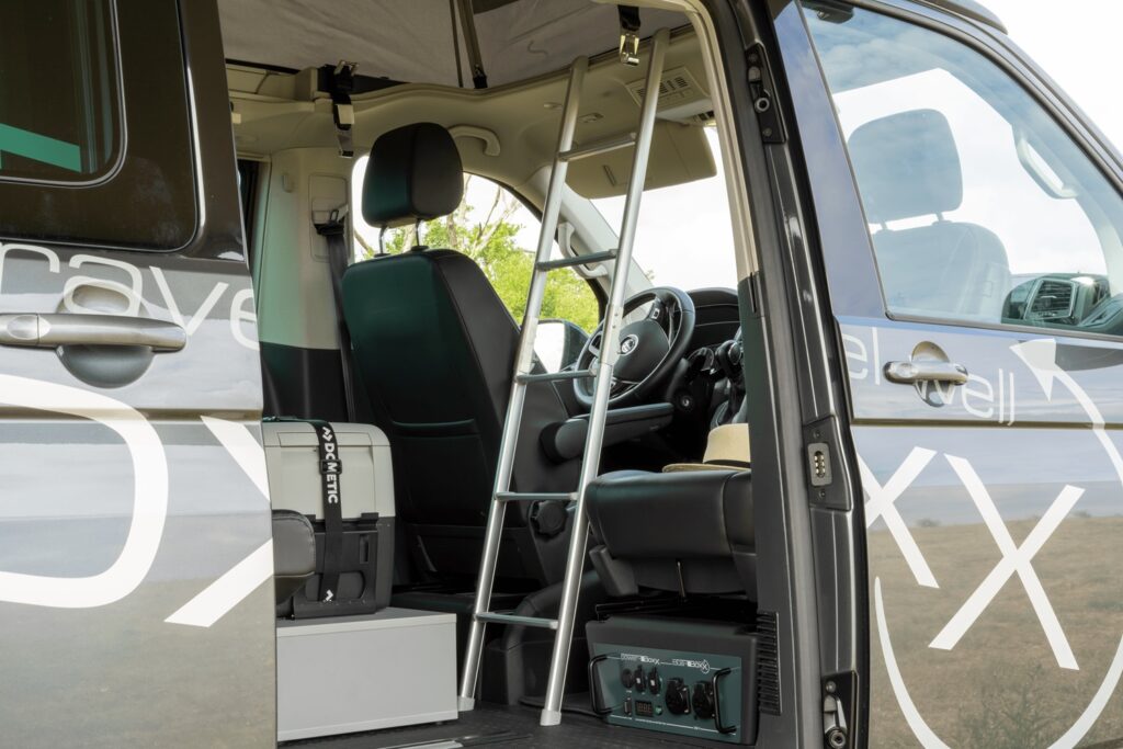 Bus-Boxx stepBOXX-Klappleiter