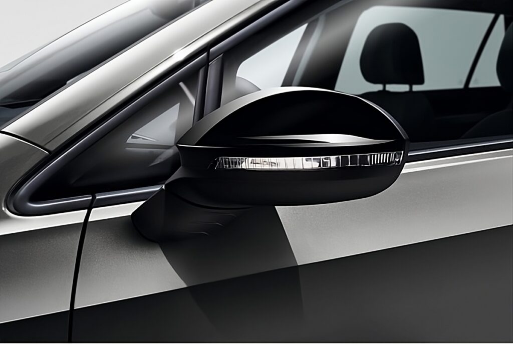 Originale Volkswagen Golf 8 / ID.3 Außenspiegelkappen Schwarz Hochglanz (5H0072530041)