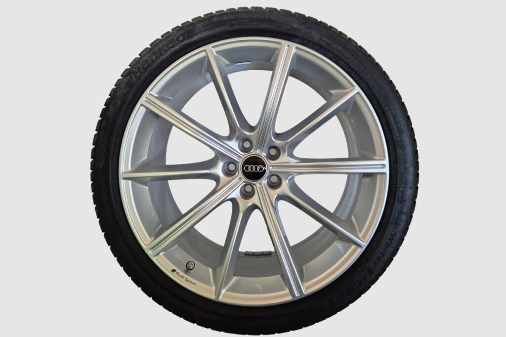 Original Audi RS6/RS7 Winterräder – 4K06010205AA – 245/40R21 100 V – gebraucht