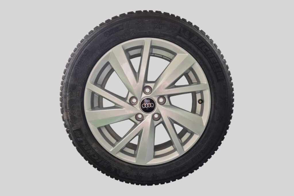 Original Audi Q2 Winterräder – 81A601025C – 215/55R17 94 V – gebraucht