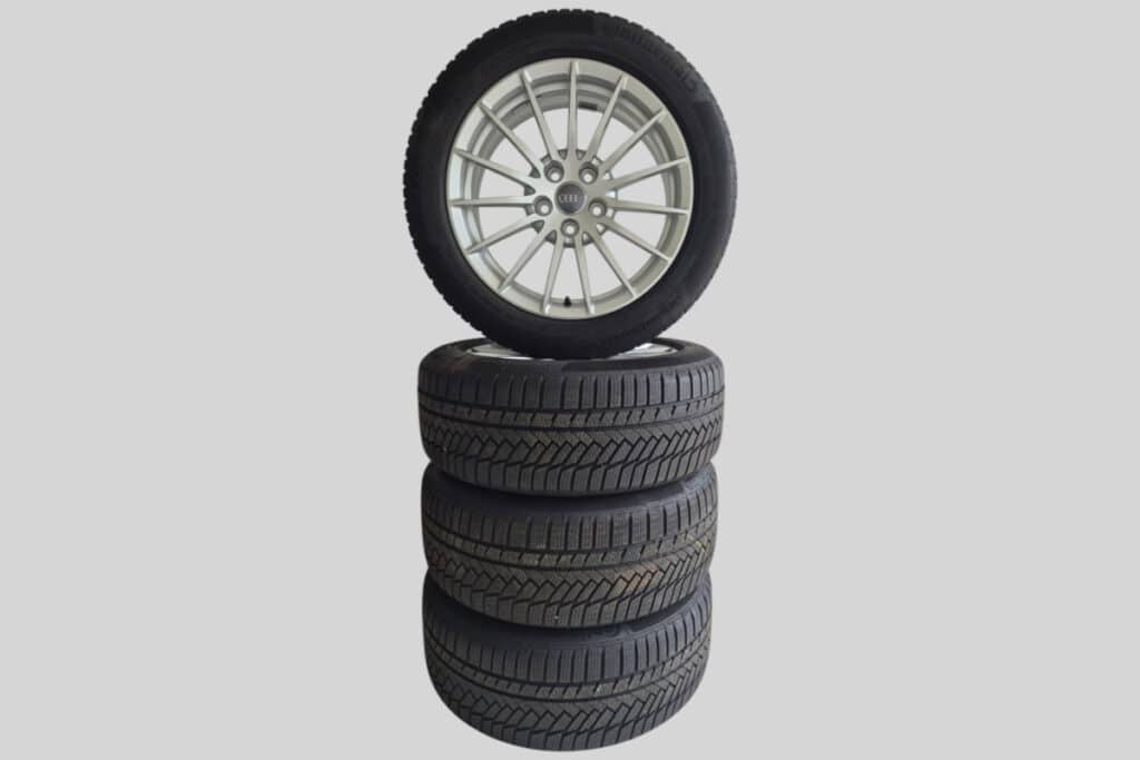 Original Audi A5 Winterräder – 8W0601025 AE – 225/50R17 98 H – gebraucht