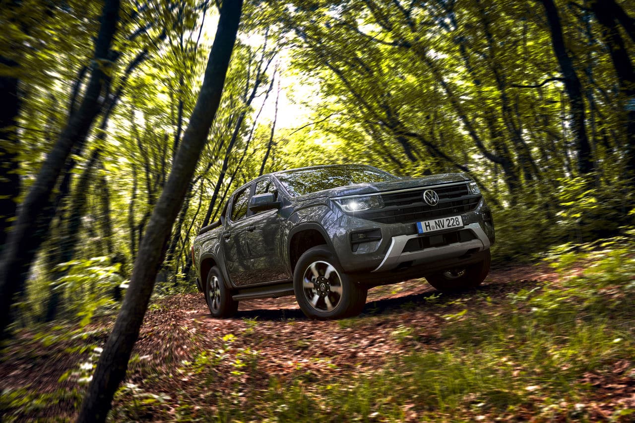 VW Amarok - Kraftvoller Pick-up mit imposanter Front und großer Ladefläche