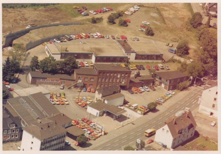 Autohaus Walter Schneider im Jahr 1982